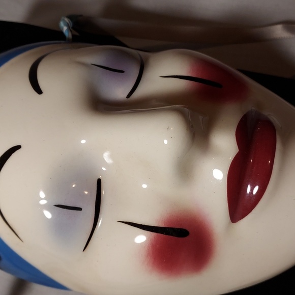 Vintage RARE Nielsen's Extraordinary Ceramics Closed Eye Face Mask Porcelain - Picture 2 of 7